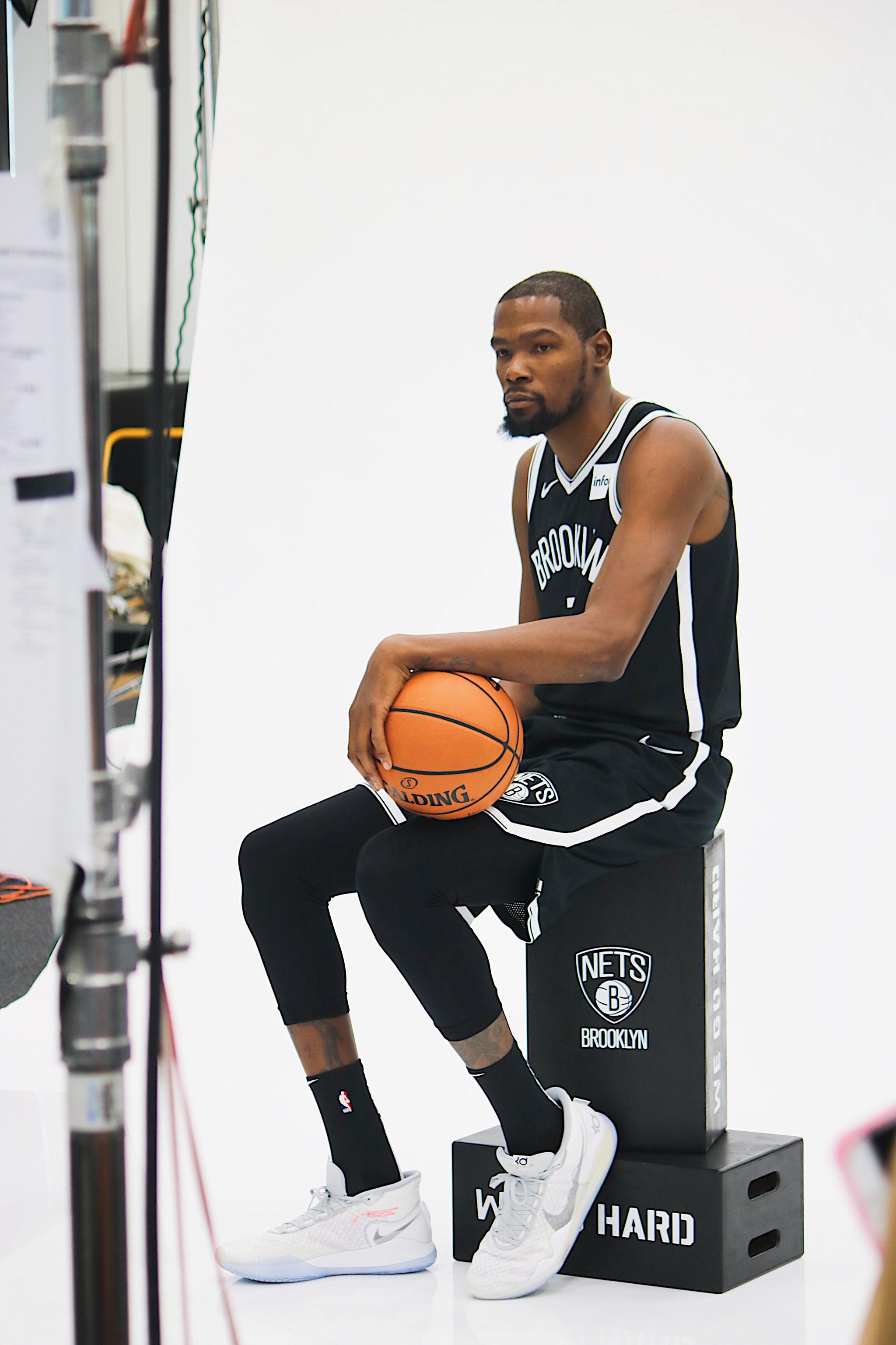 包含加时末段体能课后，布鲁克林篮网篮板制胜备战意甲，媒体盛赞，医务组通报恢复的词条